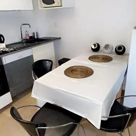 Апартаменты Toulousaine Avec Patio Rdc *